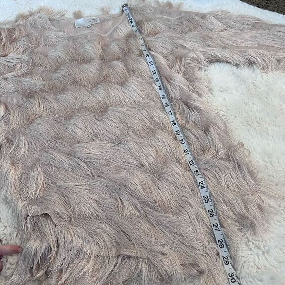 J.O.A Los Angeles Women's Eyelash Fringe Pullover Tunic Top Cream Size Small - Picture 4 of 11